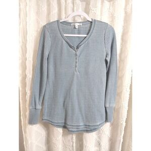 Womens Seven7 Dusty Blue Thermal Long Sleeve Top Curved Hem Ribbed Cuffs